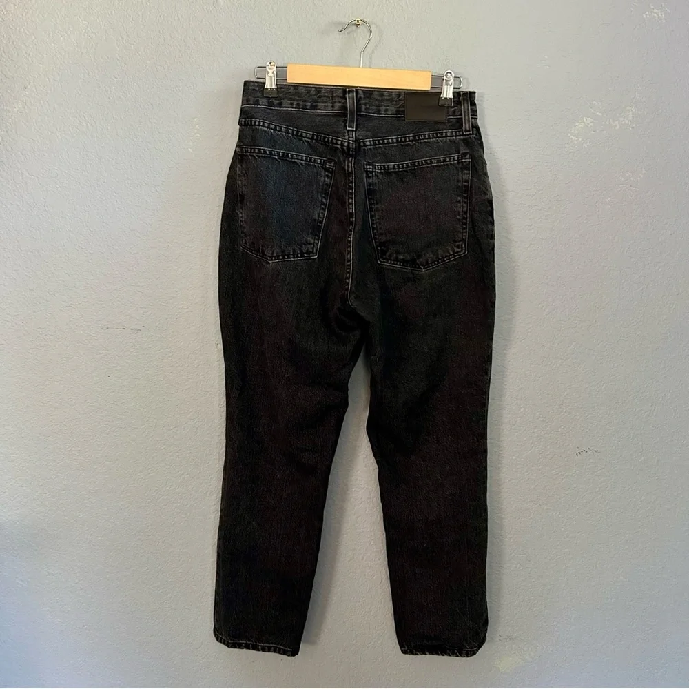 Everlane Curvy 90’s cheeky straight jeans - Picture 7 of 10